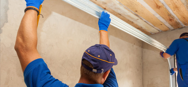 commercial overhead garage door repair in Citrus